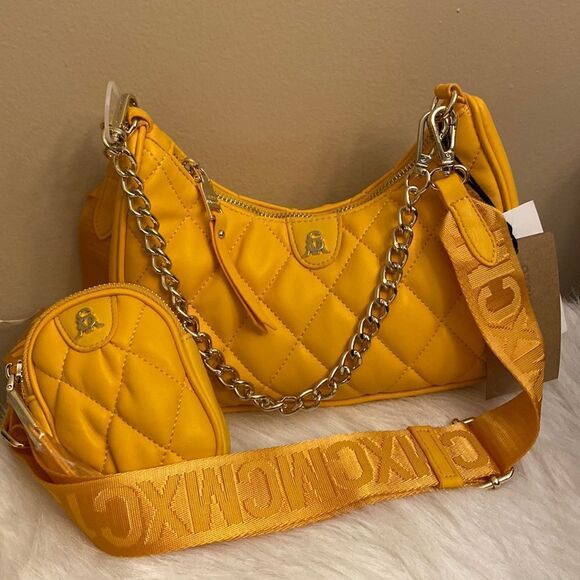 NWT Steve Madden (Bvital) Quilted Crossbody Bag w Air Pod Pouch - Yellow - Picture 7 of 16